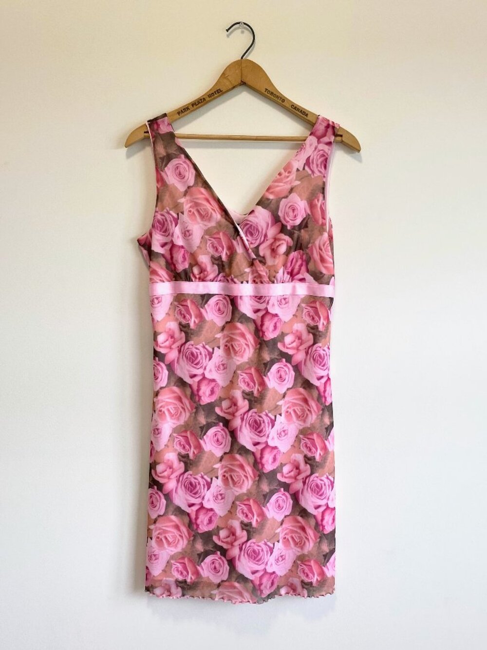 Vintage V-Neck Mini Dress / Pink Rose Floral / Y2K